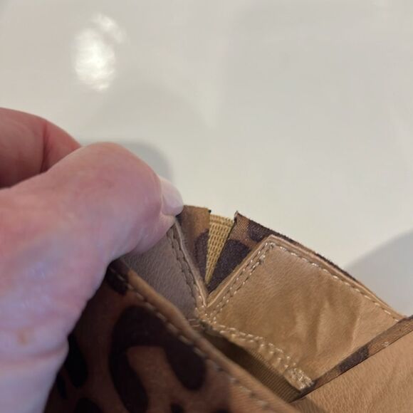 Torrid Platform Wooden Heel Mule Clogs Extra Wide Leopard‎ Print Shoes Size 7 WW - Picture 9 of 13